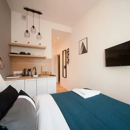 Appartement Very Berry - Glogowska 35a - Mtp - Self Check In 24h *