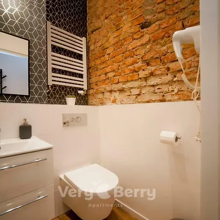 Very Berry - Glogowska 35a - Mtp - Self Check In 24h Apartment