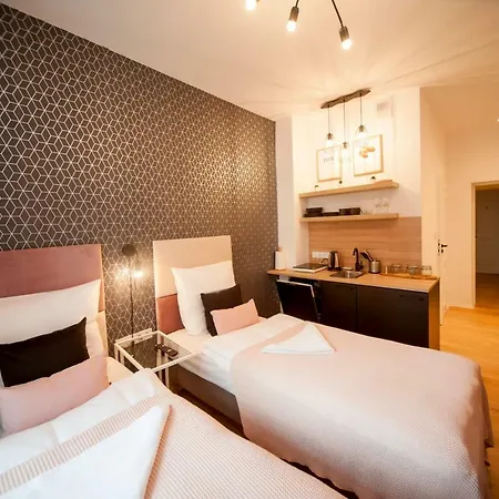 Appartement Very Berry - Glogowska 35a - Mtp - Self Check In 24h Poznań