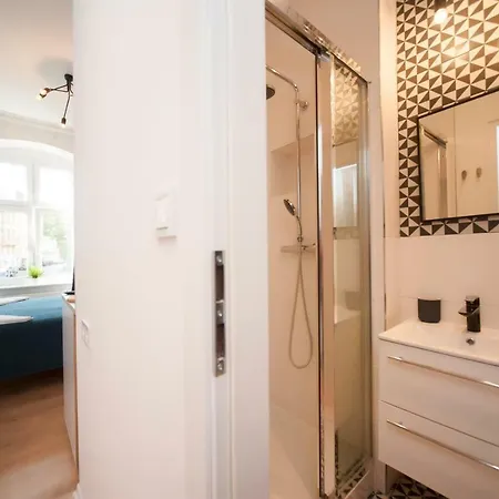 Appartement Very Berry - Glogowska 35a - Mtp - Self Check In 24h