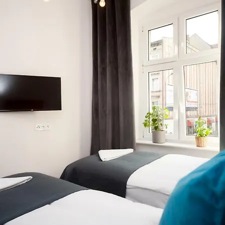 Very Berry - Glogowska 35a - Mtp - Self Check In 24h Apartment Poznan